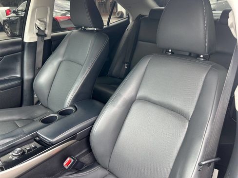 Used 2014 Lexus IS 250 w/ Navigation Package RWD image 16