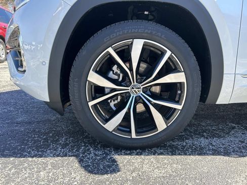 New 2026 Volkswagen Atlas SEL Premium R-Line AWD/4WD image 10