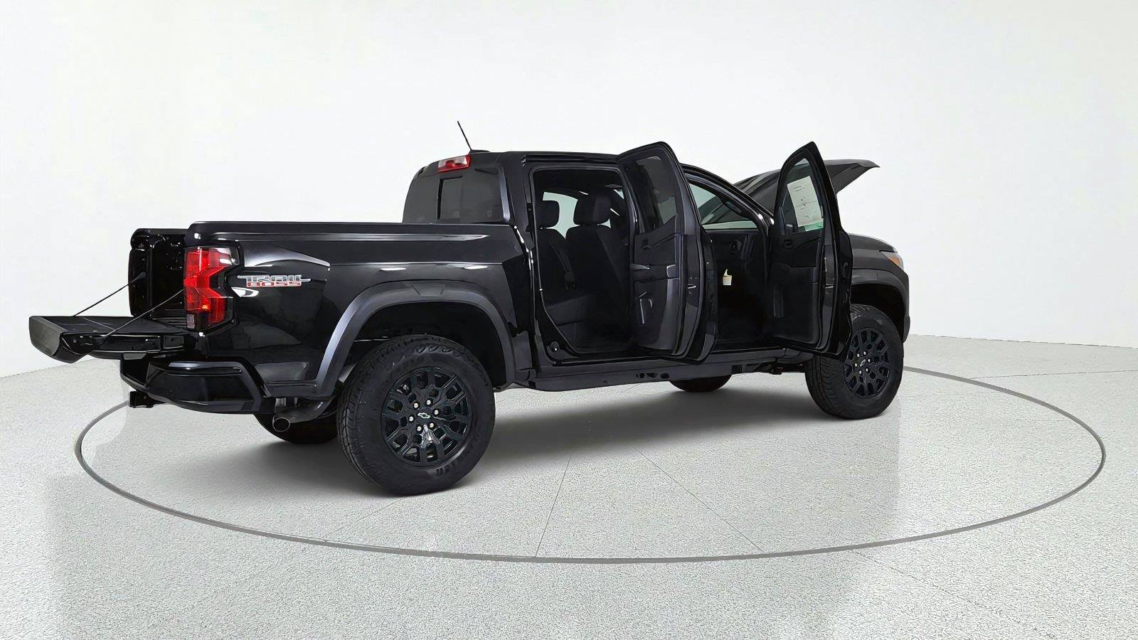 New 2026 Chevrolet Colorado Trail Boss AWD/4WD image 14