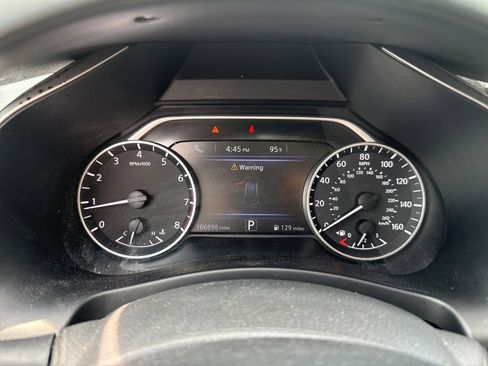 Used 2020 Nissan Murano SV w/ Premium Package AWD/4WD image 7
