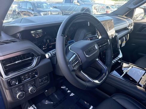New 2026 GMC Yukon XL Denali w/ Denali Reserve Package AWD/4WD image 20