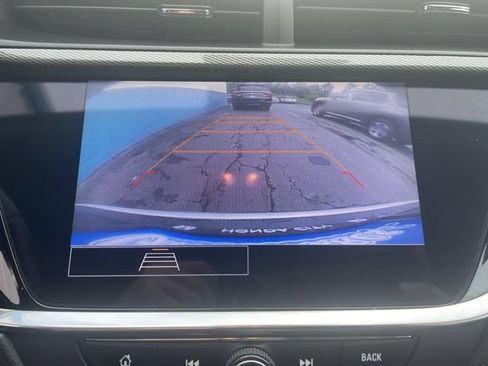 Used 2023 Buick Encore GX Select AWD/4WD image 20