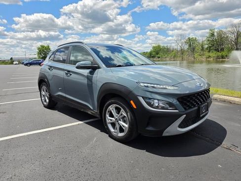 Used 2022 Hyundai Kona SEL w/ Cargo Package AWD/4WD image 14