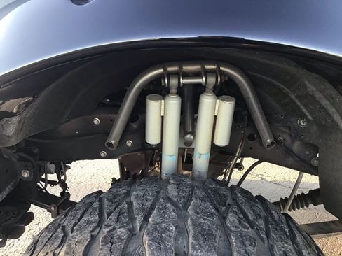 Used 2001 Ford Excursion XLT image 10