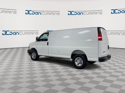 New 2026 Chevrolet Express 2500 w/ Driver Convenience Package RWD image 6