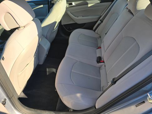 Used 2015 Hyundai Sonata SE w/ Option Group 09 image 27