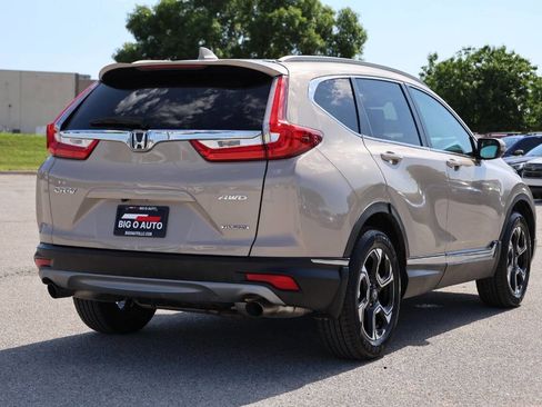 Used 2017 Honda CR-V Touring image 9