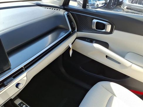 New 2026 Kia Sorento S image 15