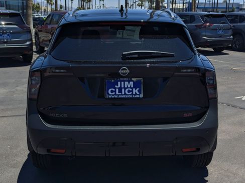 New 2026 Nissan Kicks SR FWD image 3
