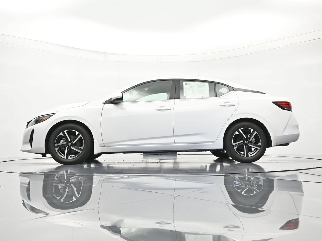 Certified 2024 Nissan Sentra SV FWD image 43