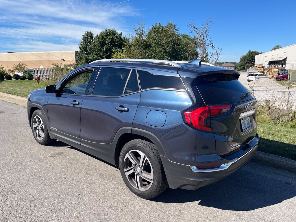 Used 2019 GMC Terrain SLT w/ Preferred Package FWD image 4