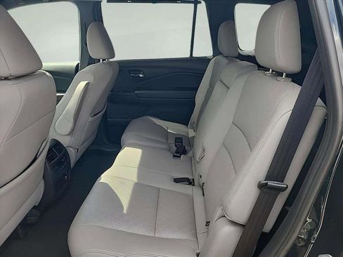 Used 2019 Honda Passport Elite image 18