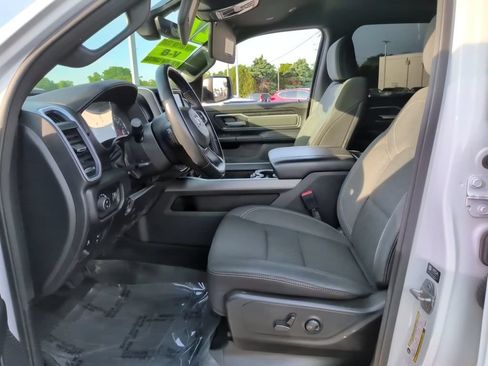 Used 2022 RAM 1500 Big Horn AWD/4WD image 19