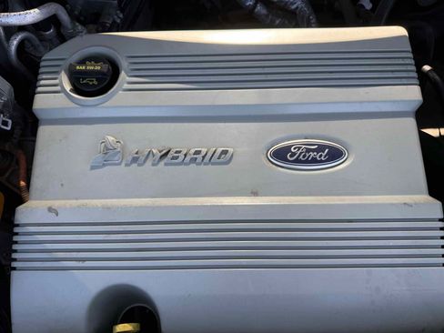 Used 2008 Ford Escape 2WD Hybrid image 81