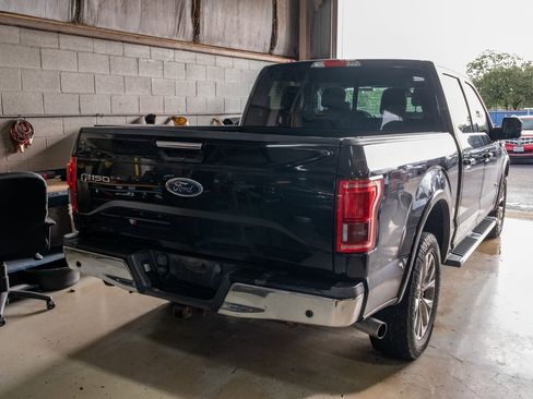 Used 2016 Ford F150 Lariat w/ Equipment Group 502A Luxury image 4