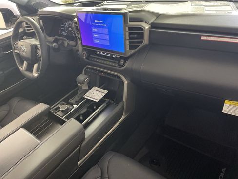 New 2026 Toyota Sequoia Platinum AWD/4WD image 25