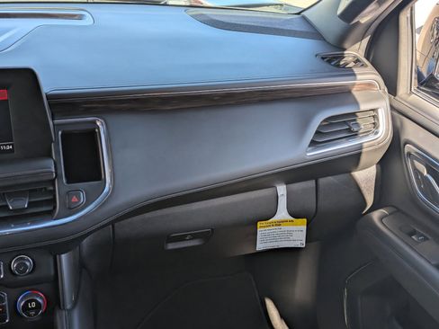 Used 2024 Chevrolet Tahoe LS image 18