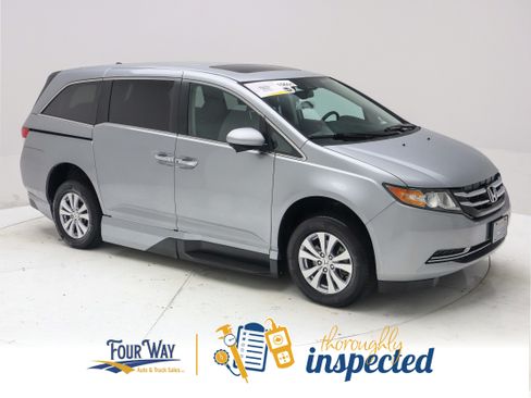 Used 2016 Honda Odyssey EX-L image 3