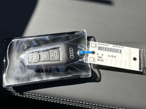 Used 2025 Audi A5 2.0T Premium Plus w/ Premium Plus image 38