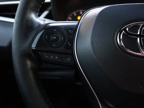 Used 2023 Toyota Corolla SE image 30