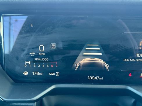 Used 2025 GMC Acadia Elevation AWD/4WD image 28