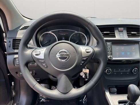 Used 2019 Nissan Sentra S FWD image 18