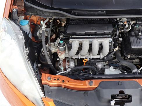 Used 2010 Honda Fit Sport image 36