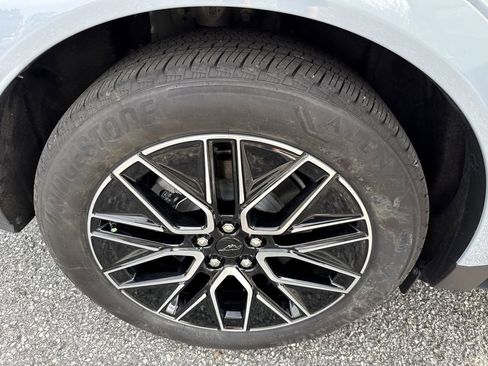 Used 2025 Ford Mustang Mach-E Premium image 17