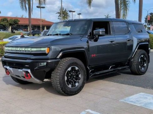 Certified 2025 GMC Hummer EV 3X w/ Extreme Off-Road Package AWD/4WD image 11