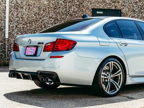 Used 2013 BMW M5 RWD image 53