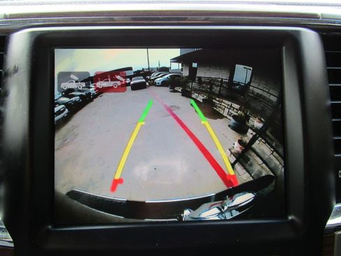 Used 2016 RAM 2500 Laramie w/ Cold Weather Group image 18