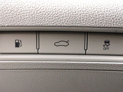 Used 2016 Hyundai Sonata Sport image 11