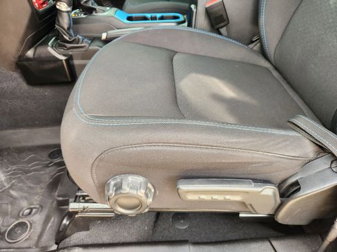 Used 2022 Jeep Wrangler Unlimited Rubicon 4xe w/ Steel Bumper Group image 24