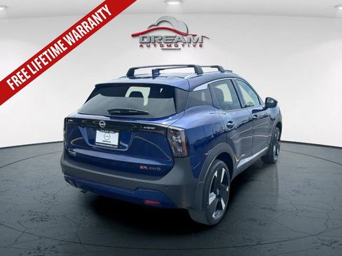 Used 2025 Nissan Kicks SR AWD/4WD image 11