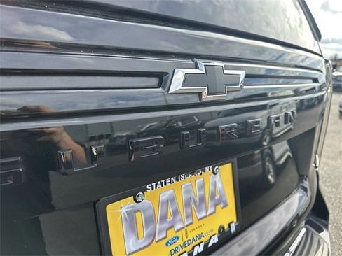 Used 2023 Chevrolet Suburban RST w/ Sport Performance Package image 47