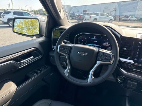 New 2026 Chevrolet Silverado 1500 RST w/ RST All Star Premium Package AWD/4WD image 13