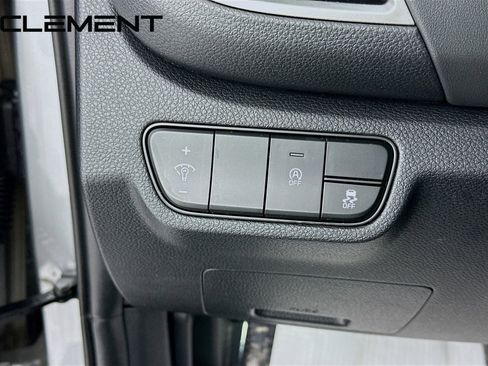 Used 2024 Kia Seltos EX AWD/4WD image 13