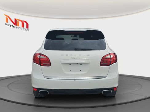 Used 2014 Porsche Cayenne image 4