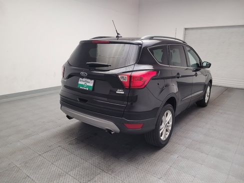 Used 2019 Ford Escape SEL FWD image 9
