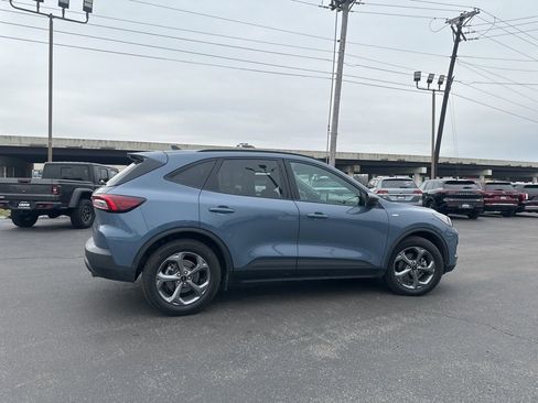Used 2025 Ford Escape ST-Line image 6