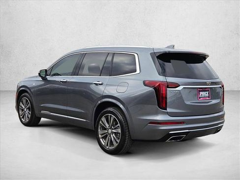 Used 2021 Cadillac XT6 Premium Luxury image 8