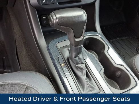 Used 2017 Chevrolet Colorado Z71 AWD/4WD image 11