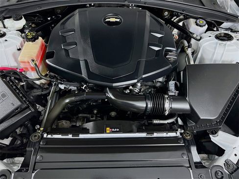 Used 2024 Chevrolet Camaro LT w/ RS Package image 30
