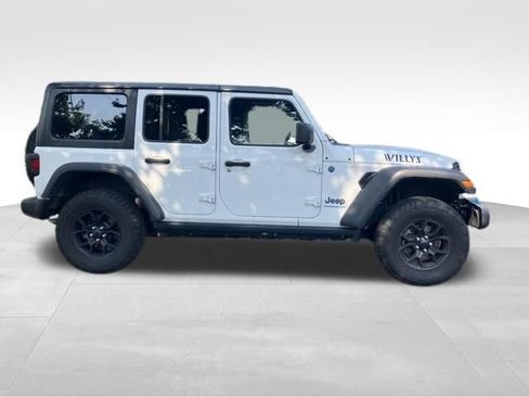 Used 2024 Jeep Wrangler Unlimited AWD/4WD image 6