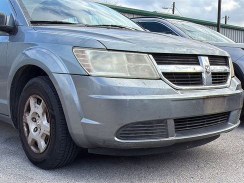 Used 2009 Dodge Journey SE image 12