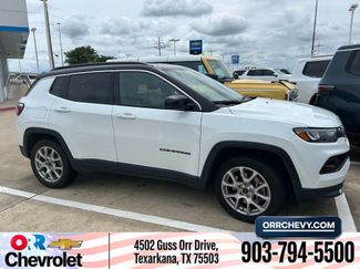 Used 2025 Jeep Compass Limited AWD/4WD video 1
