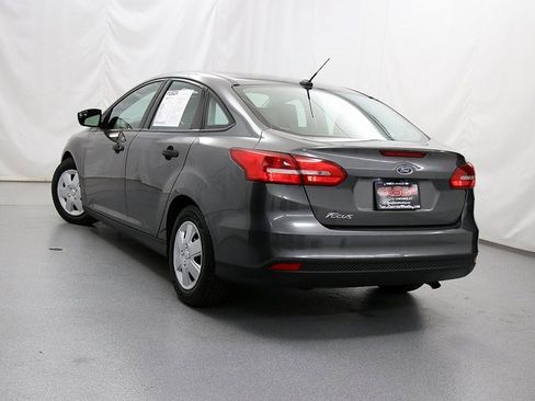 Used 2018 Ford Focus S image 8