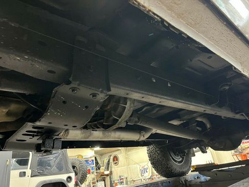 Used 2005 Ford Excursion Eddie Bauer image 82