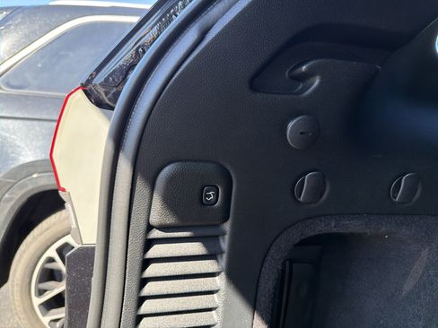 Used 2014 Jeep Grand Cherokee Altitude image 10