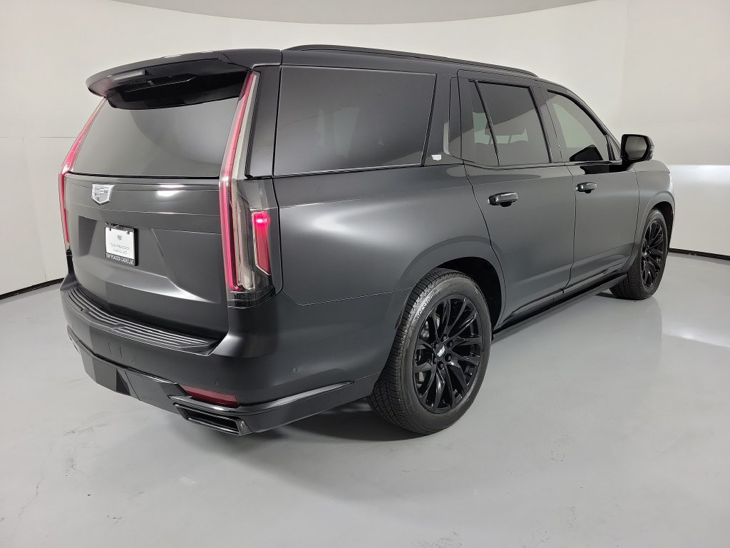 Used 2023 Cadillac Escalade Sport w/ LPO, ONYX Package RWD image 4
